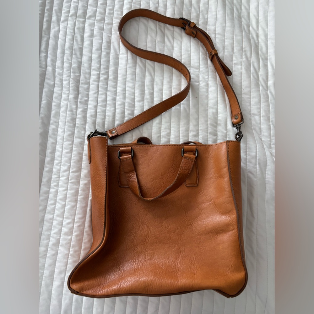 Ellington Tan Leather Bag